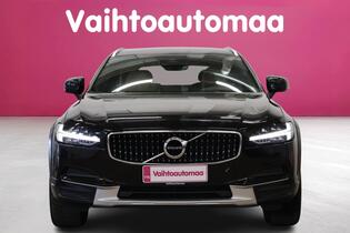 Volvo V90 Cross Country vaihtoauto