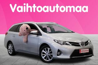 Toyota Auris vaihtoauto