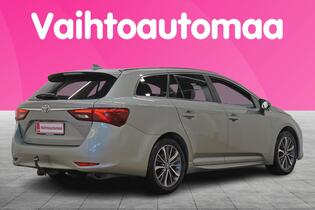 Toyota Avensis vaihtoauto
