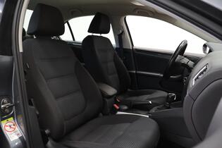 Volkswagen Jetta vaihtoauto