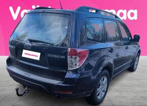 Subaru Forester vaihtoauto