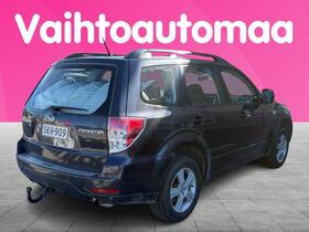 Subaru Forester vaihtoauto