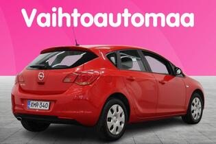 Opel Astra vaihtoauto