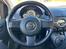 Mazda 2 vaihtoauto