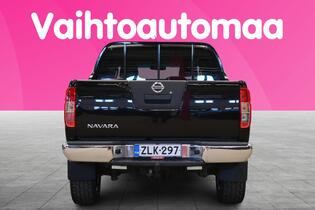 Nissan Navara vaihtoauto