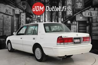 Toyota Crown vaihtoauto