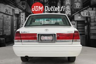 Toyota Crown vaihtoauto