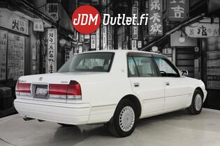Toyota Crown vaihtoauto