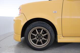 Toyota BB vaihtoauto