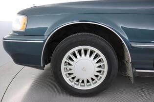 Toyota Crown vaihtoauto