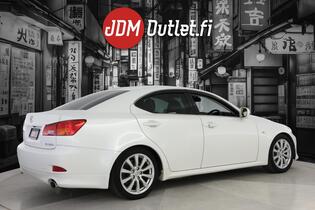 Lexus IS vaihtoauto