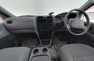 Toyota Granvia vaihtoauto