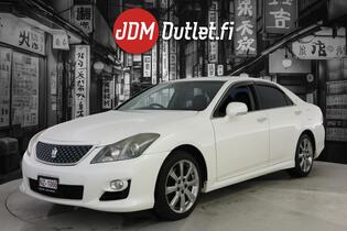 Toyota Crown vaihtoauto