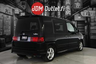 Honda Mobilio vaihtoauto