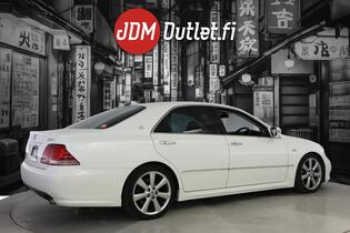 Toyota Crown vaihtoauto