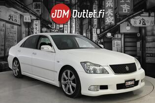 Toyota Crown vaihtoauto