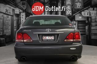 Toyota Crown vaihtoauto