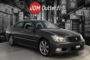 Toyota Crown vaihtoauto