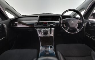 Honda Elysion vaihtoauto
