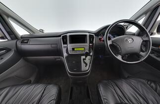Toyota Alphard vaihtoauto
