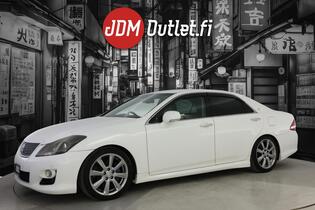 Toyota Crown vaihtoauto