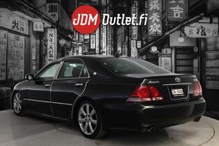 Toyota Crown vaihtoauto