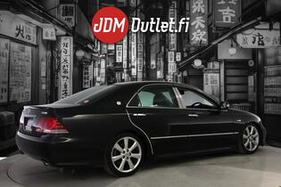 Toyota Crown vaihtoauto