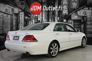 Toyota Crown vaihtoauto