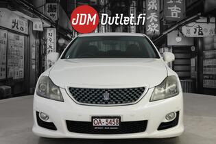 Toyota Crown vaihtoauto