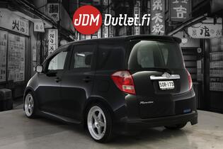 Toyota BB vaihtoauto