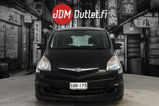 Toyota BB vaihtoauto