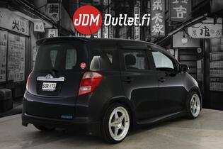 Toyota BB vaihtoauto