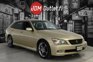 Toyota Altezza vaihtoauto