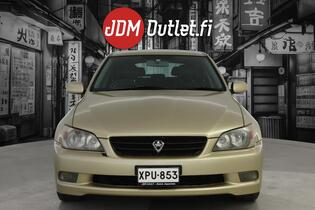 Toyota Altezza vaihtoauto