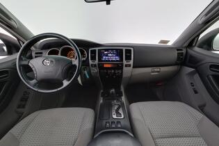 Toyota 4Runner vaihtoauto