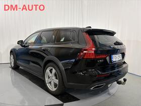 Volvo V60 Cross Country vaihtoauto