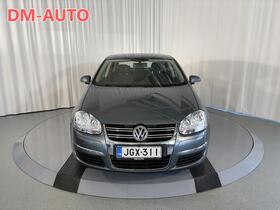 Volkswagen Jetta vaihtoauto