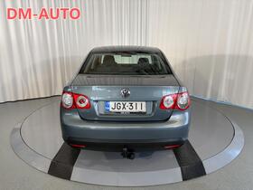 Volkswagen Jetta vaihtoauto