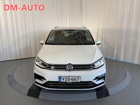 Volkswagen Touran vaihtoauto