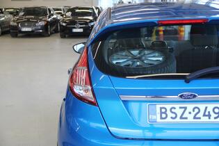 Ford Fiesta vaihtoauto