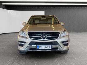 Mercedes-Benz ML vaihtoauto