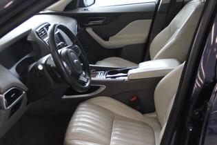 Jaguar F-PACE vaihtoauto