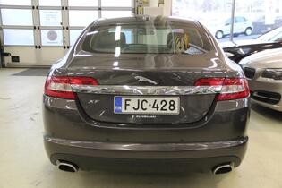 Jaguar XF vaihtoauto