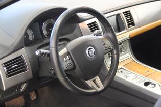 Jaguar XF vaihtoauto