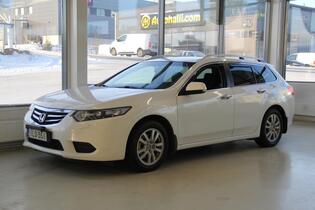 Honda Accord vaihtoauto