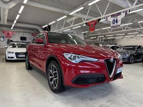 Alfa Romeo Stelvio vaihtoauto