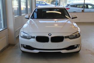 BMW 320 vaihtoauto