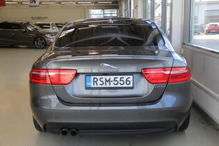 Jaguar XE vaihtoauto