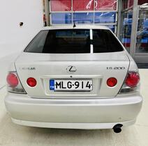 Lexus IS vaihtoauto