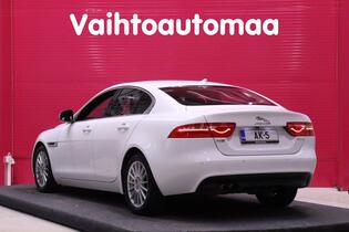 Jaguar XE vaihtoauto